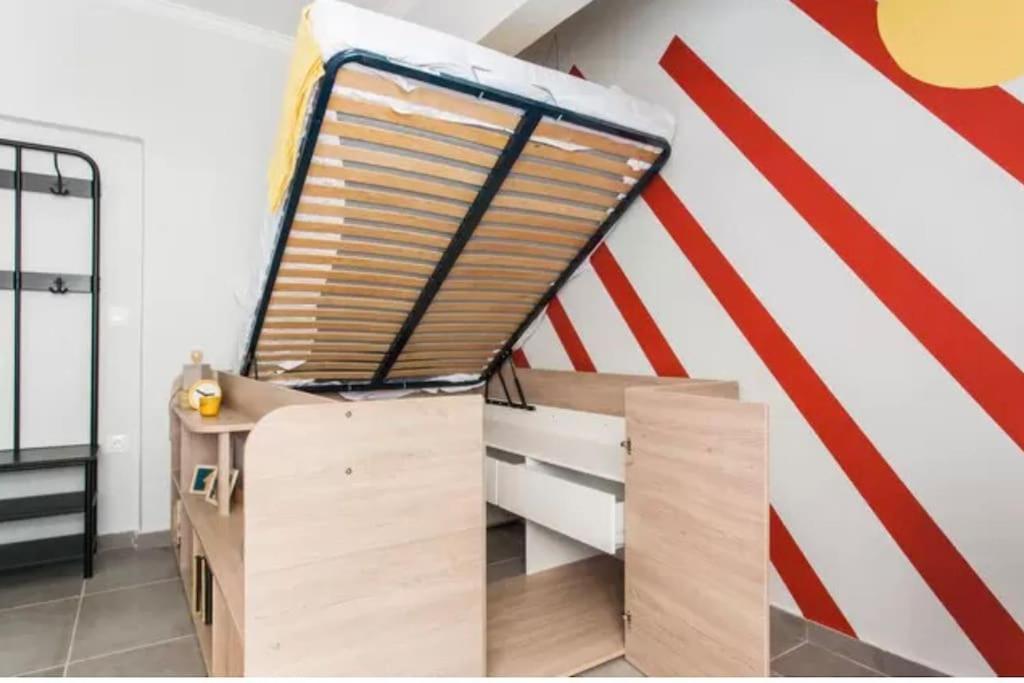 Colorful Apartment In Αθήνα Εξωτερικό φωτογραφία